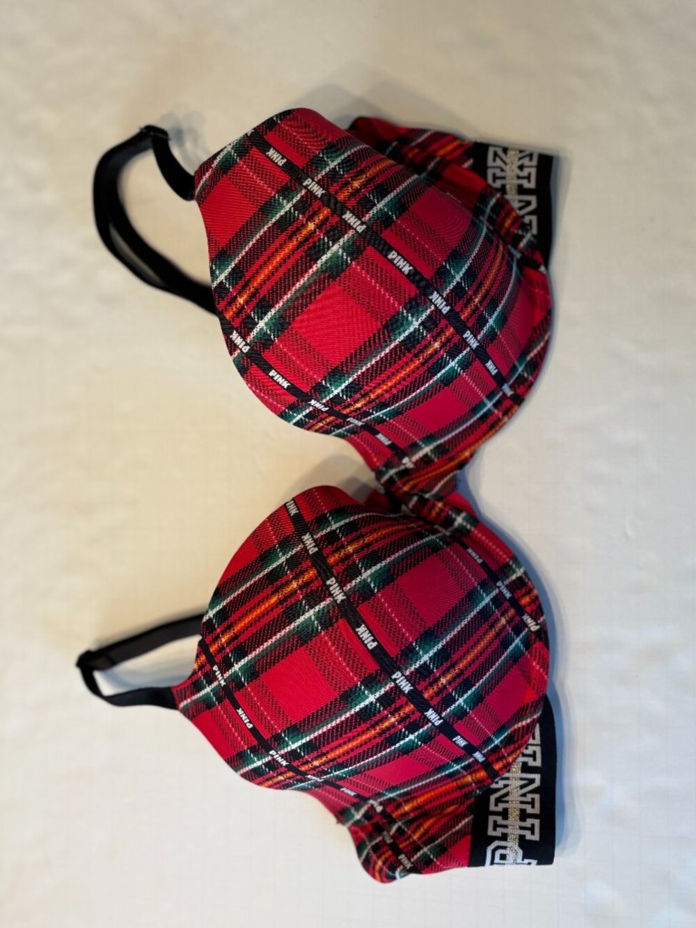 Womens Victoria´s Secret PINK Size 34DD Wear Everywhere Red Plaid Bra
